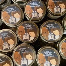 Load image into Gallery viewer, Q Borough Candle Favors
